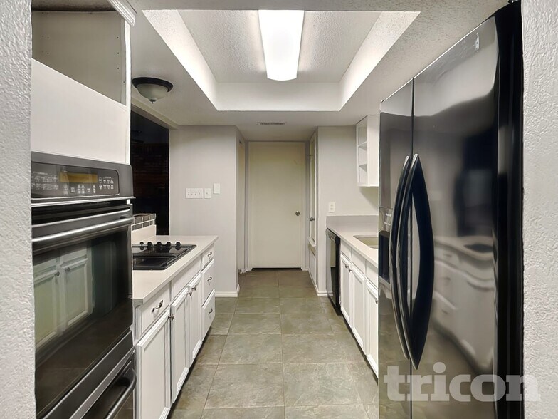 Building Photo - 5506 Lordsburg Trail