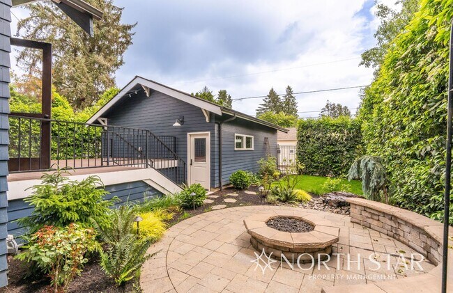 Building Photo - First Addition Craftsman