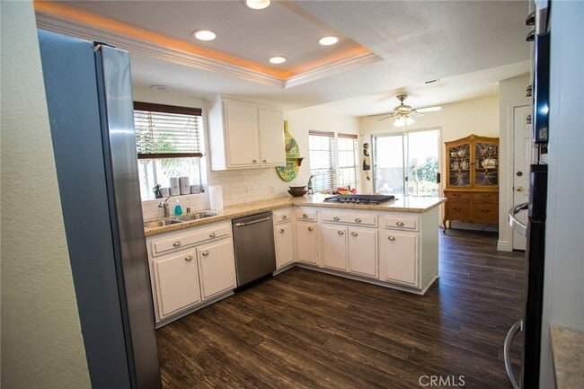 Building Photo - 289 N Cleveland St