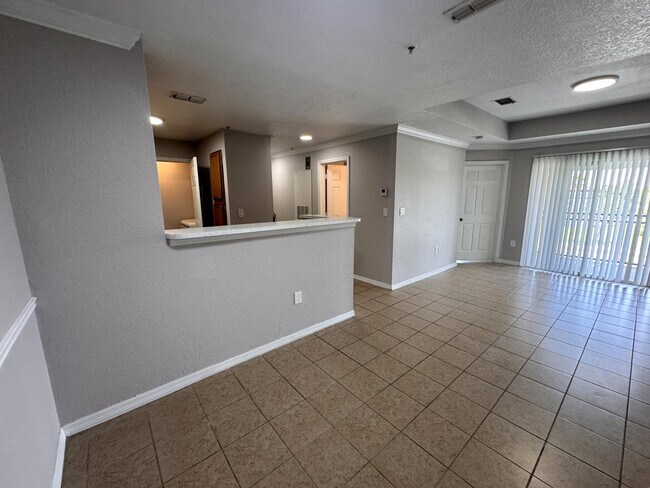 Building Photo - 3702 Palm Desert Ln