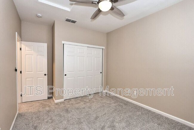 Building Photo - 2040 San Esteban Cir