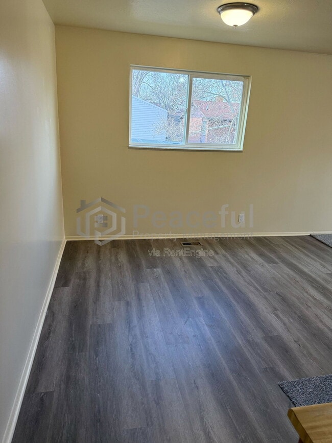 Building Photo - 4693 S Arlington Park Dr