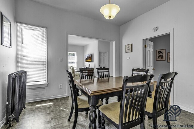 Building Photo - Furnished 2-Bedroom Second-Floor Apartment Near Elmwood Village