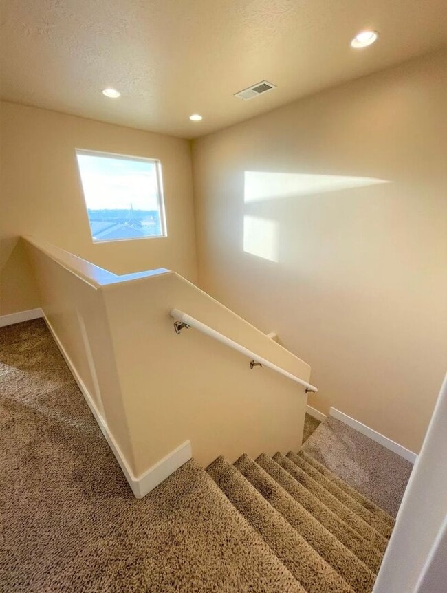 Building Photo - 873 S 110 W