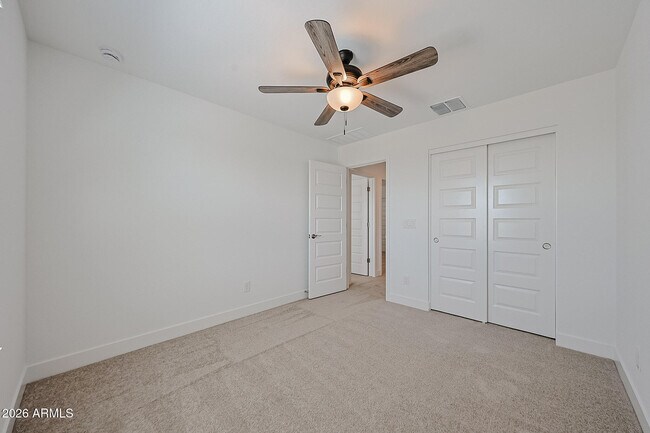 Building Photo - 14792 W Smoketree Dr