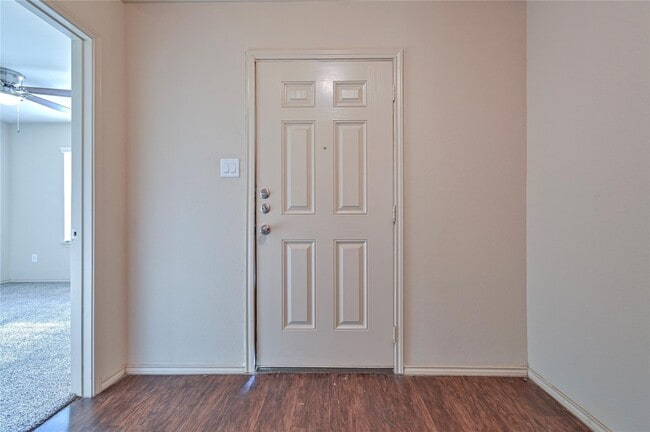 Building Photo - 20330 Louetta Reach Dr