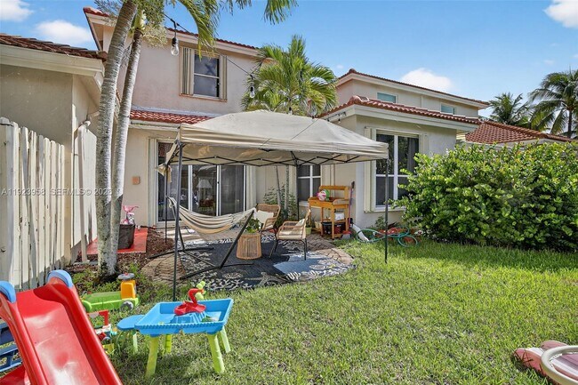 Building Photo - 13174 NW 9th Ct