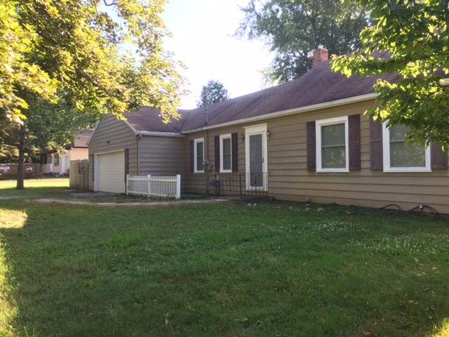 Building Photo - 4420 Van Atta Rd