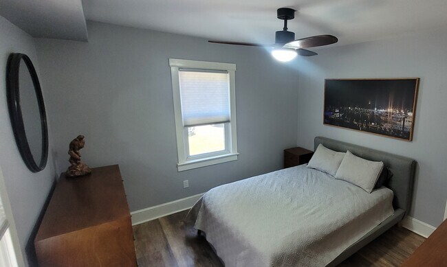 Bedroom1 - 248 W Franklin St