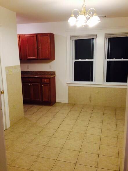 Building Photo - 58 Puritan Road
