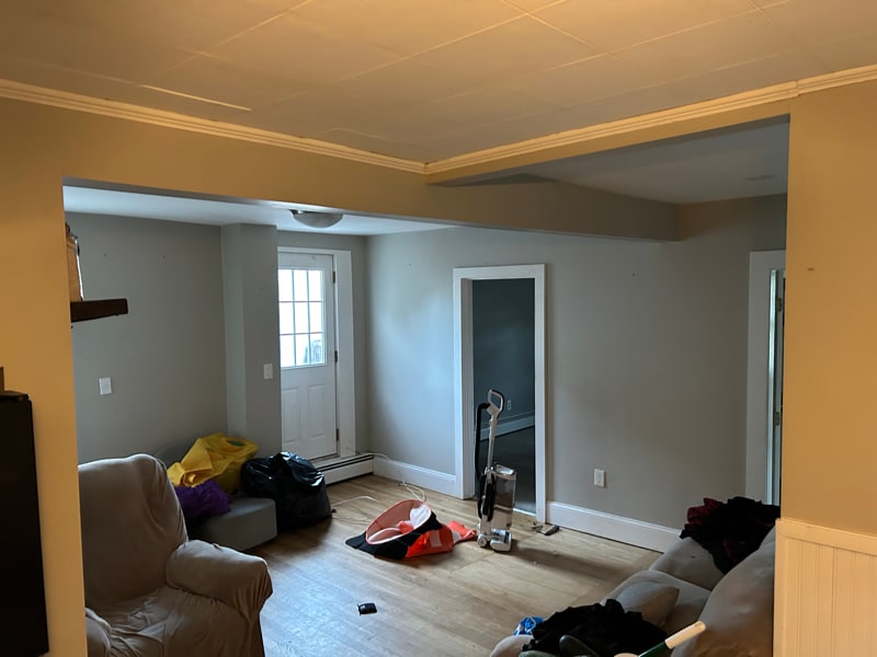 Building Photo - 28 1/2 Grove St