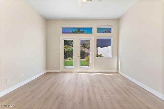 Building Photo - 1725 Pacific Breeze Dr