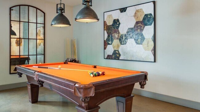 Building Photo - 747 Ralph McGill Blvd NE