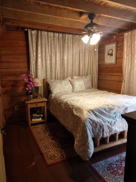 Building Photo - 8035 NW 120th St