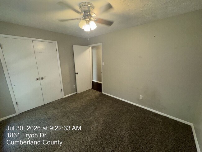 Building Photo - 1861-7 Tryon Dr