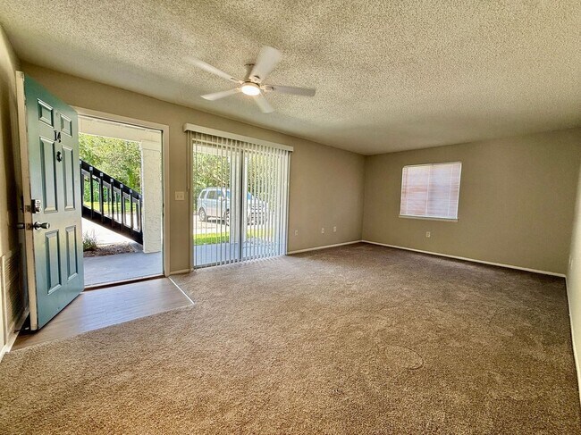 Building Photo - 4111 S Semoran Blvd
