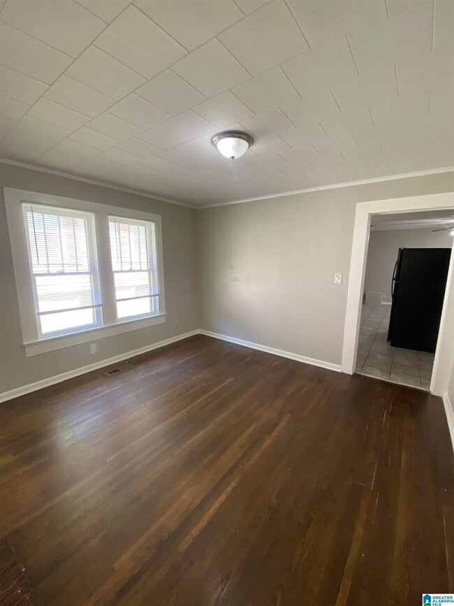 Building Photo - 139 Elrie Blvd