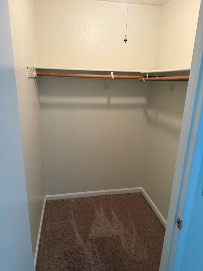 Building Photo - 2766 Applewood Dr