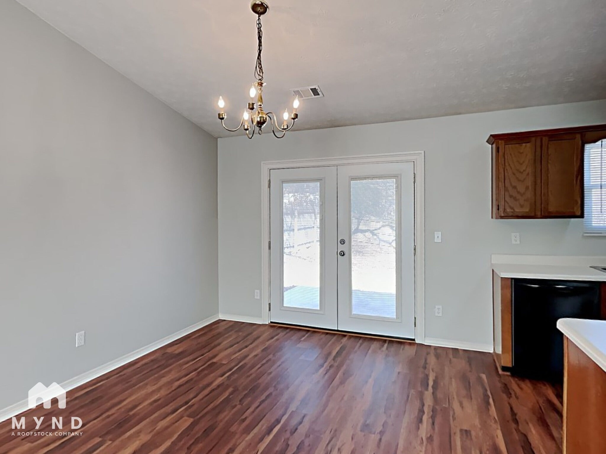 Building Photo - 6454 Eastbriar Dr