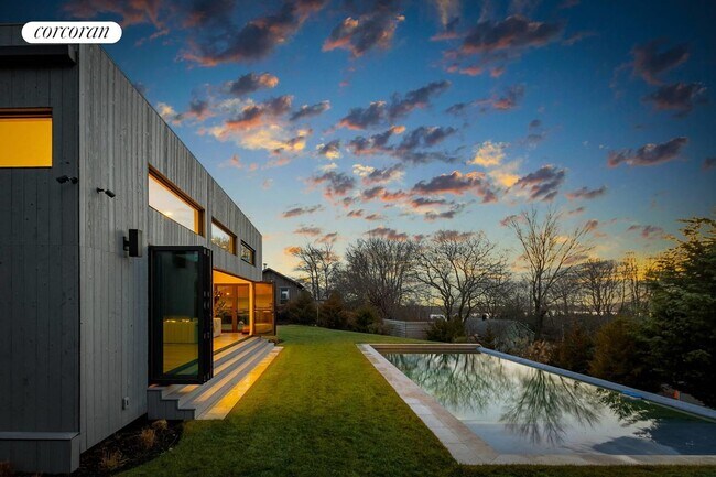 Building Photo - 21 S Edin St