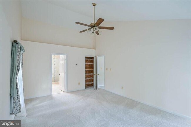 Building Photo - 9110 Autumn Oak Ct
