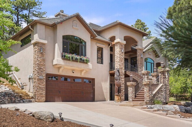 Building Photo - Stunning Broadmoor Estate with Mountain & City Views