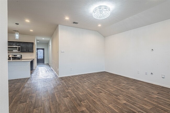 Building Photo - 5110 Hedgerose Ln