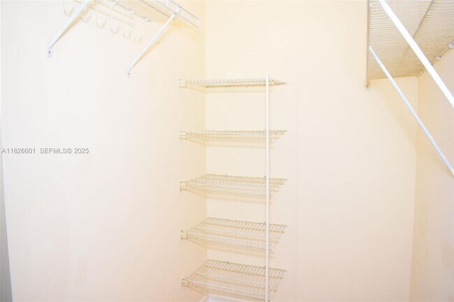 Building Photo - 4459 Carambola Cir S