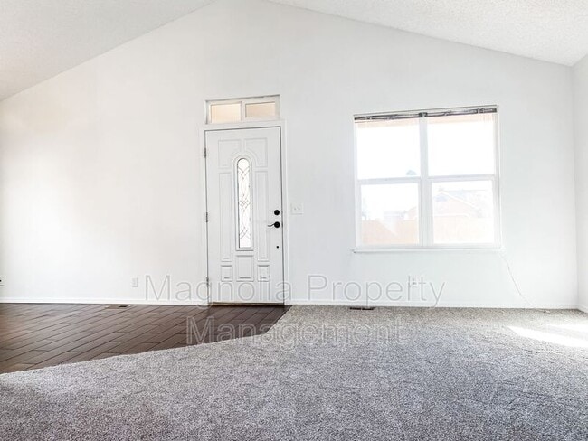 Building Photo - 4260 Ramblewood Dr