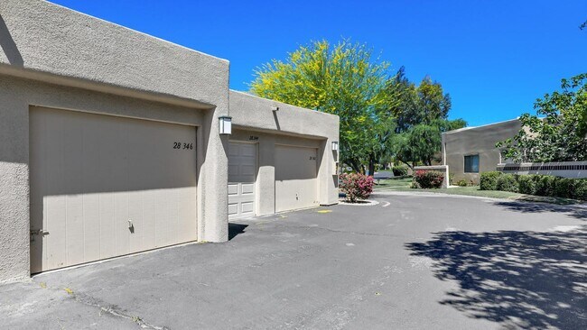 Building Photo - 28346 Desert Princess Dr