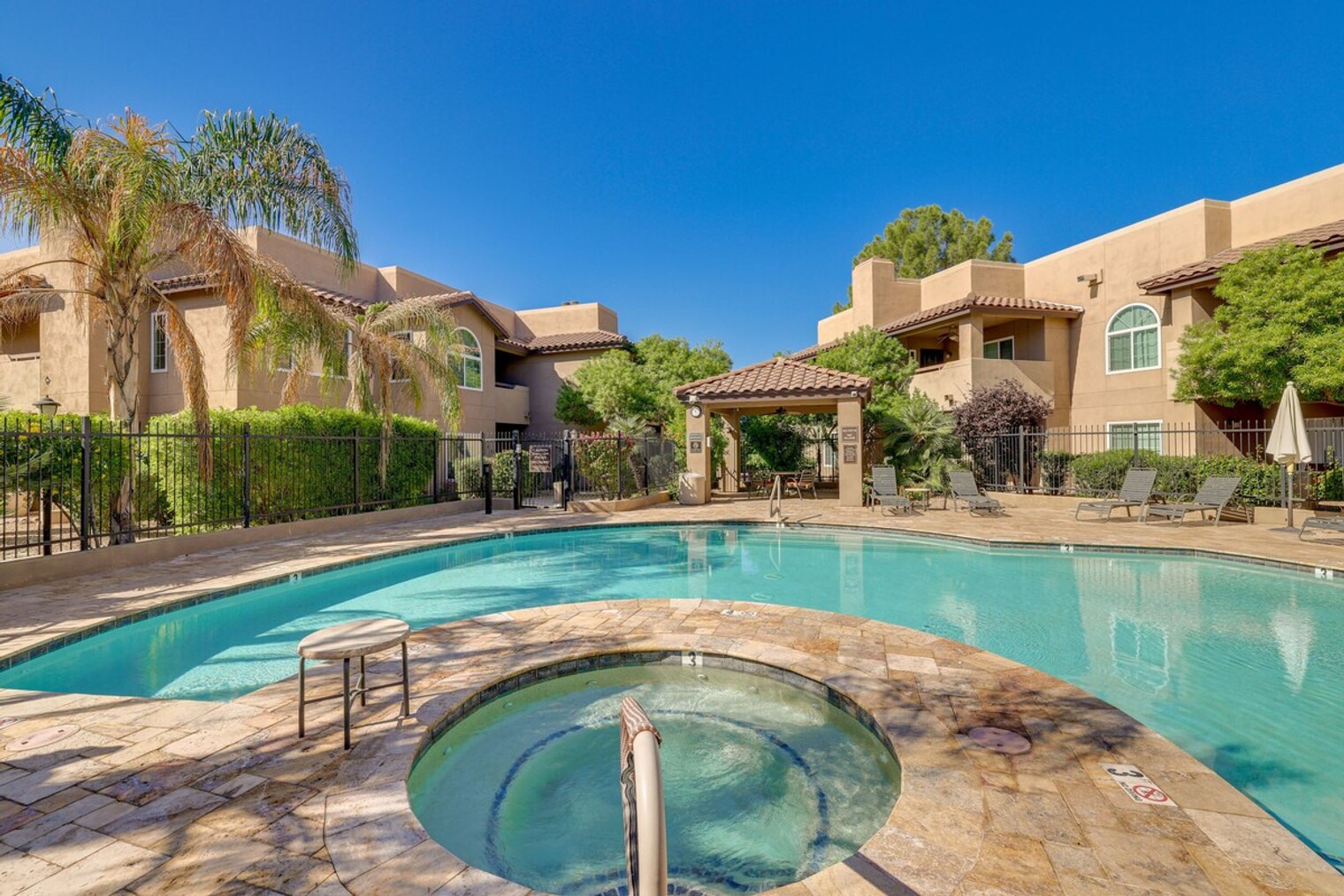 Building Photo - 9450 E Becker Ln