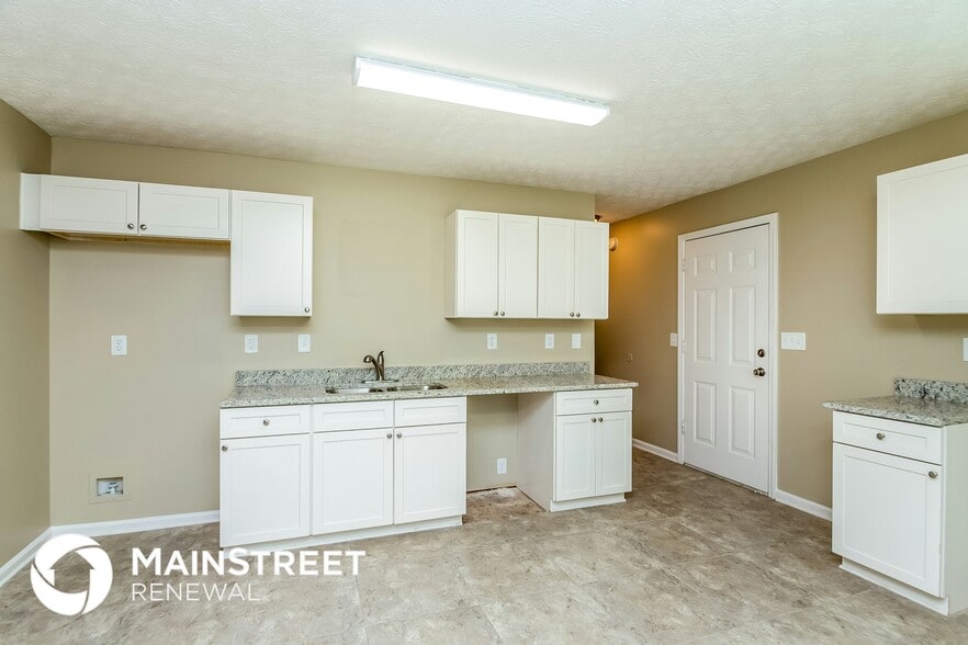 Building Photo - 1541 Elm Log Ct