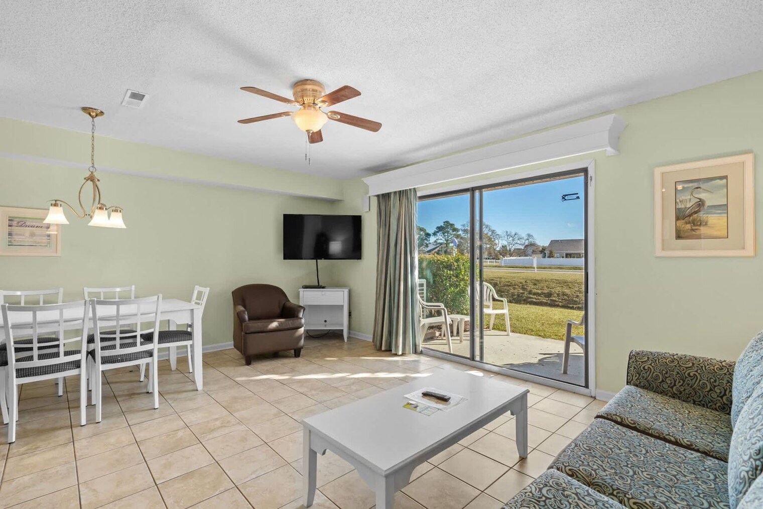 Building Photo - 203 Double Eagle Dr