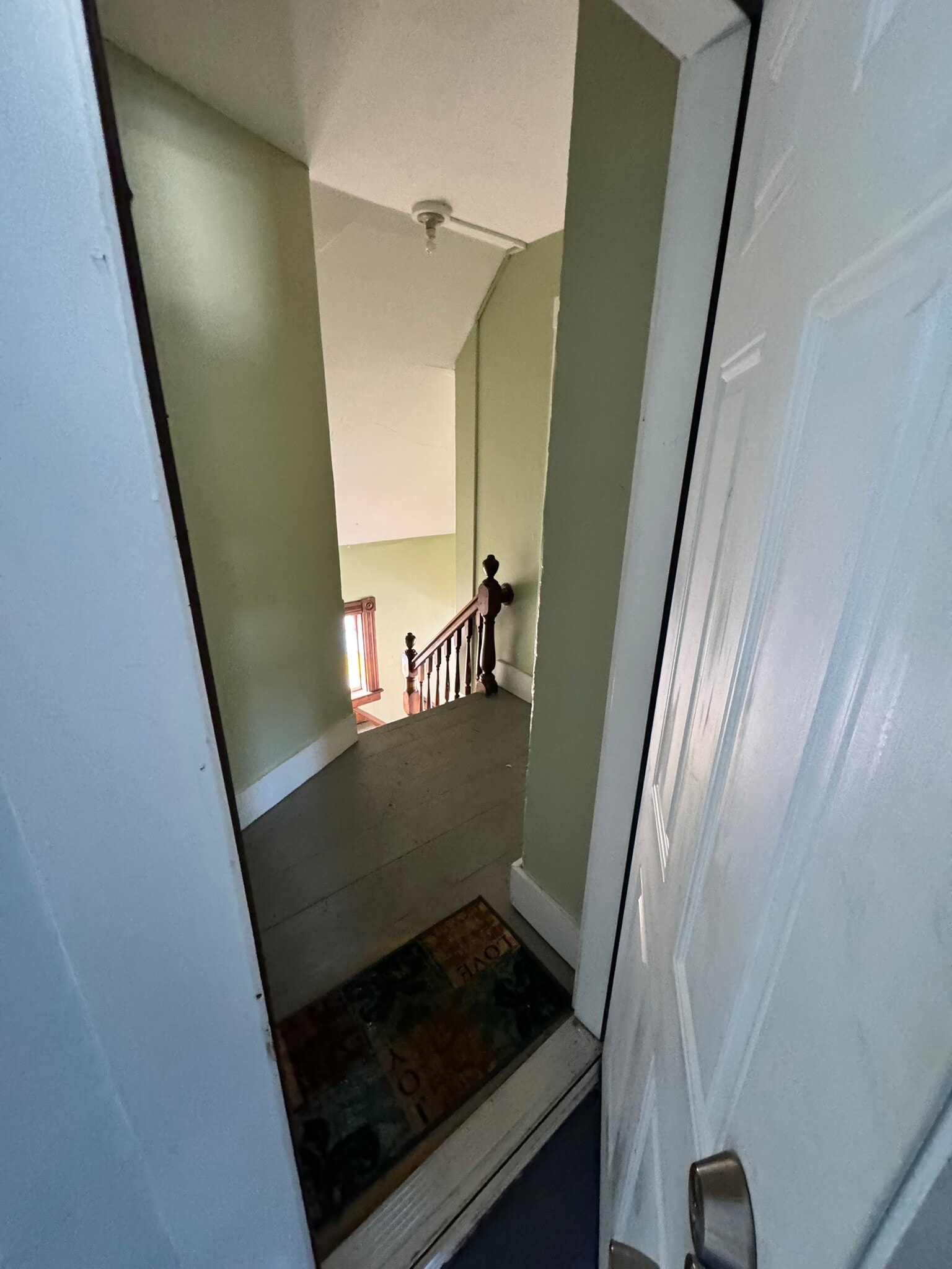 Building Photo - 96 Frost St