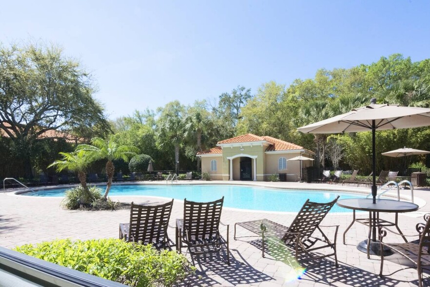Building Photo - 5155 Regatta Dr