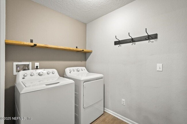 Building Photo - 15646 Winder Lake Dr