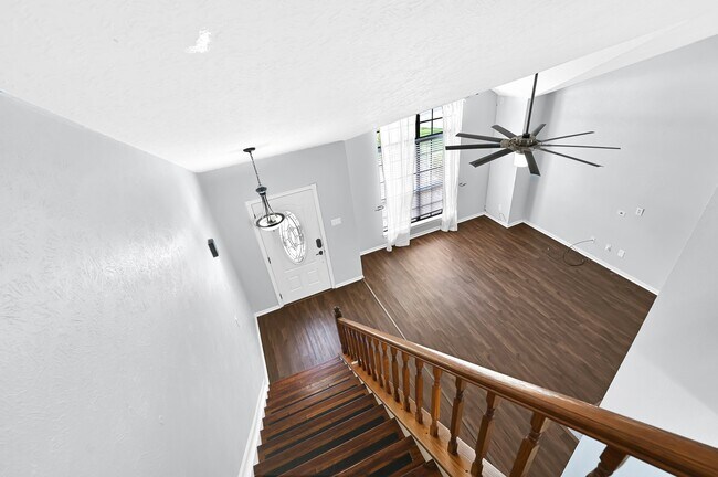 Building Photo - 4919 Dobbin Springs Ln