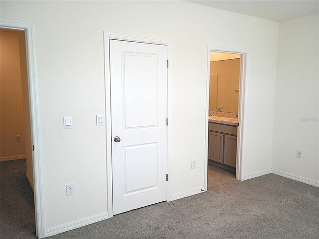 Building Photo - 34346 Redwood Dawn Ln