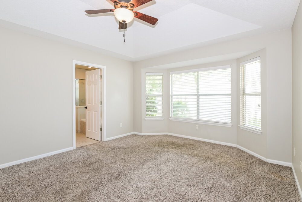 Building Photo - 573 Redberry Ln