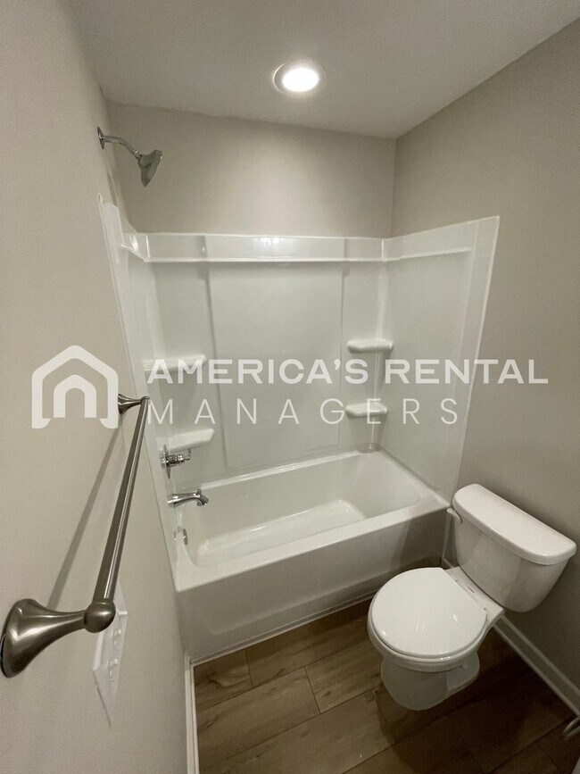 Building Photo - Home for Rent in Cullman, AL!! Available to View Now!!! SIGN A 13 MONTH LEASE BY 01/15/26 TO RECE...