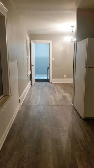 Building Photo - 3324 17th St