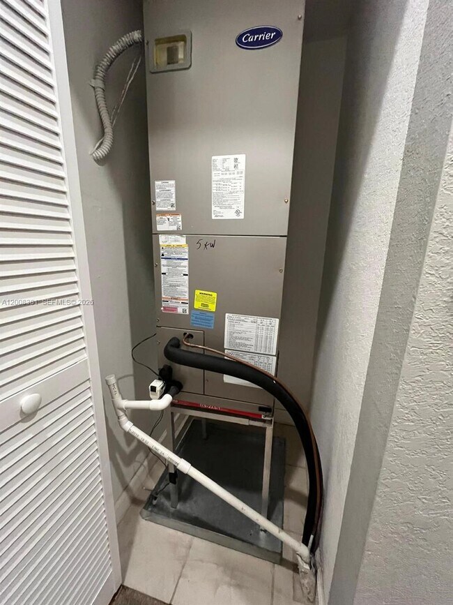 Building Photo - 25002 SW 114th Ave