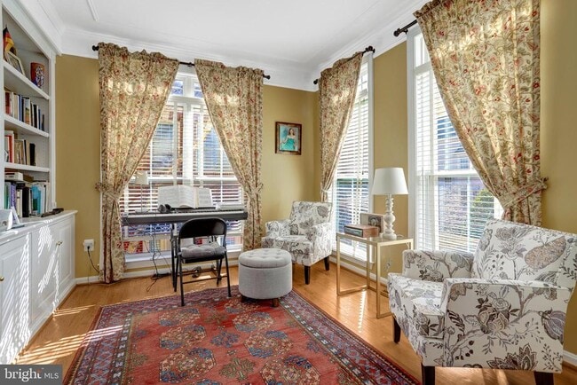 Building Photo - 5257 Bessley Pl