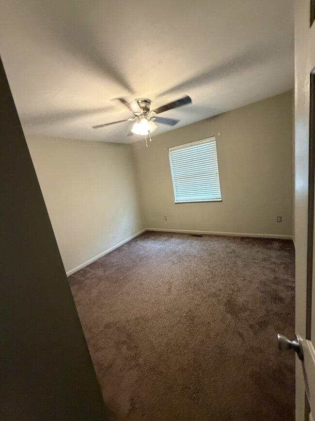 Building Photo - 50 Jolly Rancher Dr