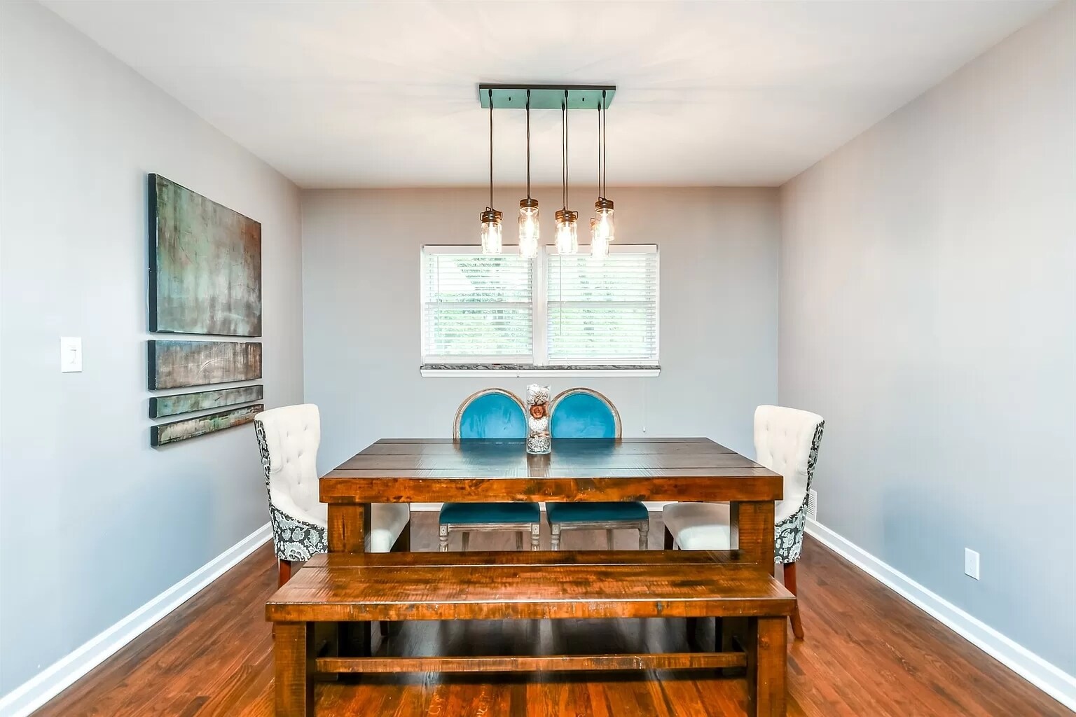 Building Photo - 2480 Cascade Rd SW