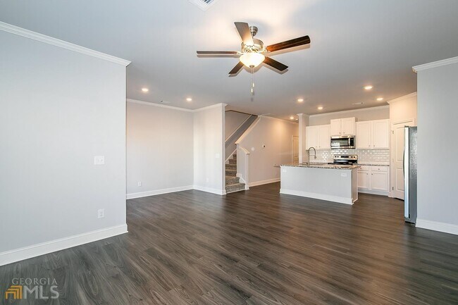 Building Photo - 5231 Pinnacle Walk Dr