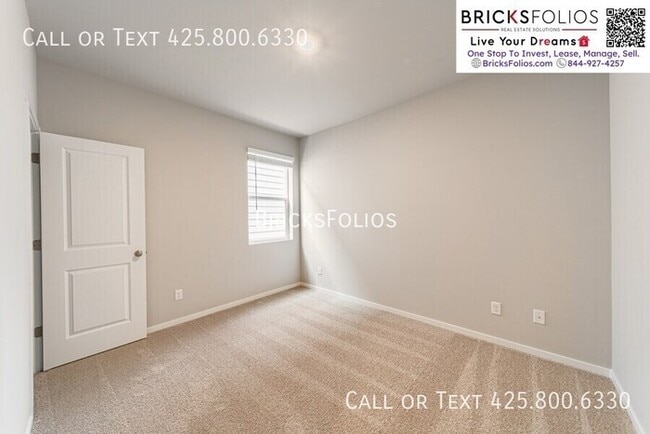 Building Photo - Corner lot For Rent in Port Orchard! Close to Military bases!