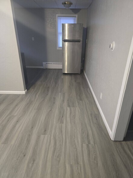 Building Photo - 157 14th St SE