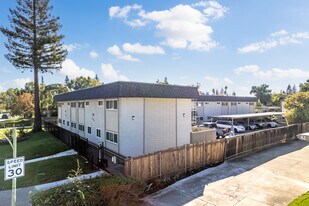 Building Photo - Parkside Townhomes Apartments