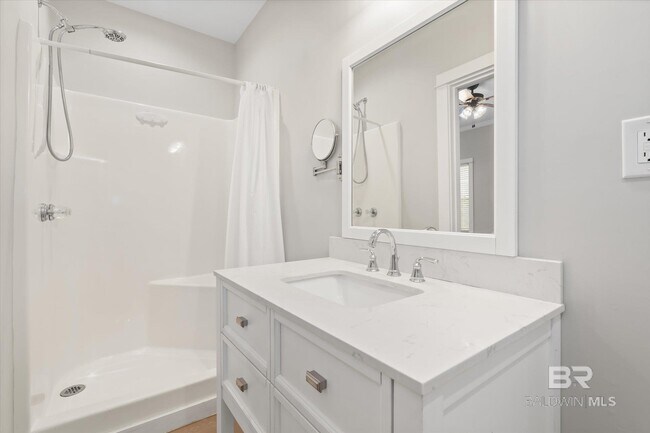 Building Photo - 517 Horton Ln